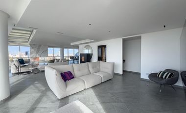 Alquiler tríplex de 4 dormitorios en suite con 3 cocheras - Vicente López