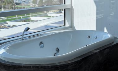 Alquiler tríplex de 4 dormitorios en suite con 3 cocheras - Vicente López