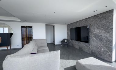 Alquiler tríplex de 4 dormitorios en suite con 3 cocheras - Vicente López