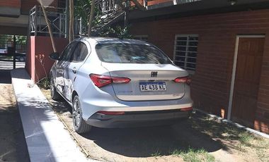 VENTA DE COCHERA DESCUBIERTA - LA RIOJA 1100