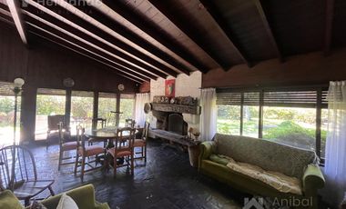 Casa en venta las Lomas de San Isidro