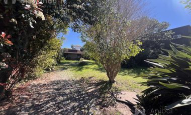 Casa en venta las Lomas de San Isidro