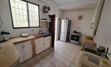 Venta Casa en 'Salinas-Chipepe'. Av.Sixto Durán Ballén 1. AleR
