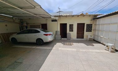 Venta Casa en 'Salinas-Chipepe'. Av.Sixto Durán Ballén 1. AleR