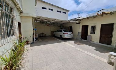 Venta Casa en 'Salinas-Chipepe'. Av.Sixto Durán Ballén 1. AleR
