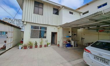 Venta Casa en 'Salinas-Chipepe'. Av.Sixto Durán Ballén 1. AleR