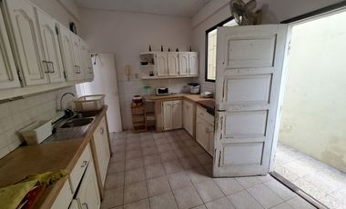 Venta Casa en 'Salinas-Chipepe'. Av.Sixto Durán Ballén 1. AleR