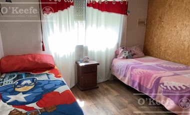 Casa Familiar en venta sobre lote 580 m2  El Pato Berazategui recibe permuta