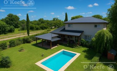 Casa Familiar en venta sobre lote 580 m2  El Pato Berazategui recibe permuta