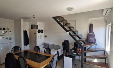 Departamento tipo Duplex con 2 balcones