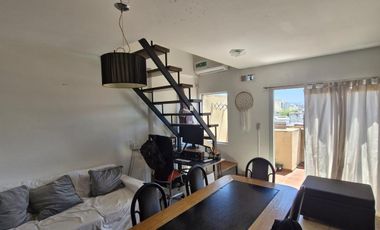 Departamento tipo Duplex con 2 balcones