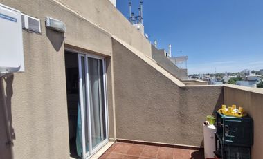 Departamento tipo Duplex con 2 balcones