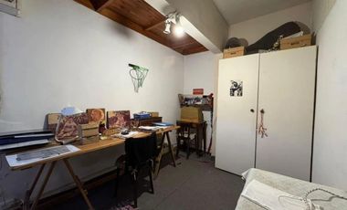 Casa en venta - 4 Dormitorios 2 Baños - 180mts2 - Chivilcoy