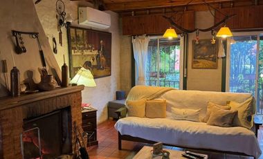 Casa en venta - 4 Dormitorios 2 Baños - 180mts2 - Chivilcoy