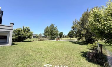 Casa en Venta, Estancia La Rinconada, Ibarlucea.