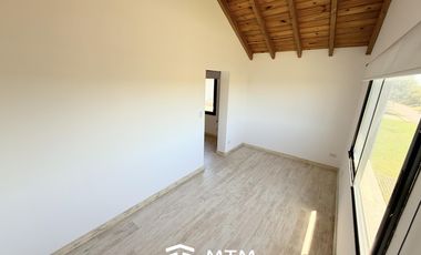 Casa en Venta, Estancia La Rinconada, Ibarlucea.