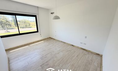 Casa en Venta, Estancia La Rinconada, Ibarlucea.