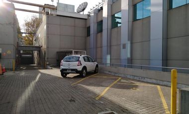 Alquiler Edificio en Block, listo para ocupar, excelente ubicacion