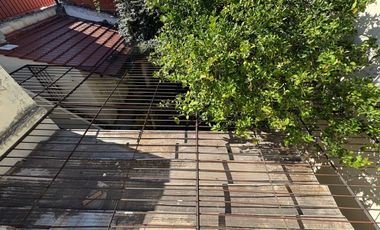 VENTA casa 3 ambientes CASEROS, Pdo. Tres de Febrero escucha propuestas!!