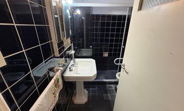 VENTA casa 3 ambientes CASEROS, Pdo. Tres de Febrero escucha propuestas!!