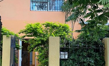 Casa de cuatro dormitorios en Granadero Baigorria Chile al 600 Alquiler