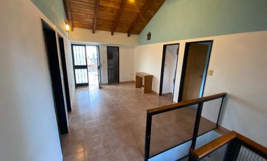 Casa de cuatro dormitorios en Granadero Baigorria Chile al 600 Alquiler