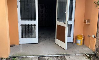 Casa de cuatro dormitorios en Granadero Baigorria Chile al 600 Alquiler