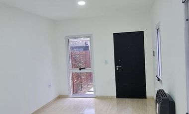 Dúplex en venta - 2 Dormitorios 2 Baños - City Bell