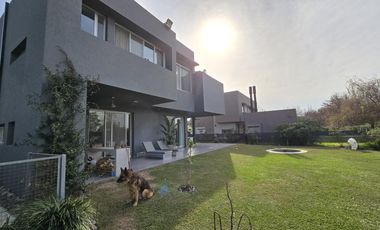 Venta / Permuta. Barrio Cerrado Palos Verdes Country Club.