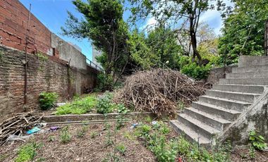 LOTE CON LOCALES EN VENTA SAN JUSTO.