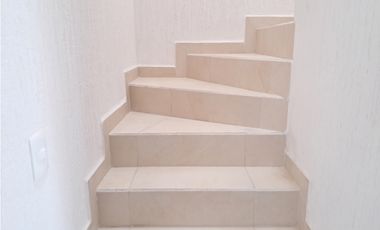 CASA EN VENTA EN CIUDAD MESETA QUERETARO GNM