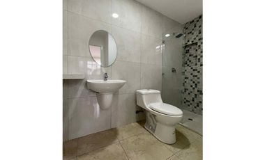 ALQUILER CASA LAGUNA ETAPA BRISANA (VICSZO)