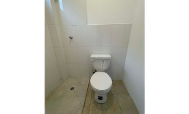 ALQUILER CASA LAGUNA ETAPA BRISANA (VICSZO)