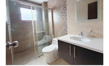 SUITE EN VENTA INVERSION SECTOR PRIMERO DE MAYO CUENCA