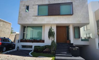 Casa en renta en los castaños