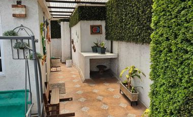 VENDO CASA GEMELA  AMPLIADA EN CUMBRES DEL VALLE, TLALNEPANTLA DE BAZ. EDO. MEX.