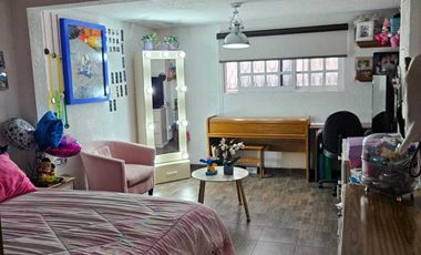 VENDO CASA GEMELA  AMPLIADA EN CUMBRES DEL VALLE, TLALNEPANTLA DE BAZ. EDO. MEX.