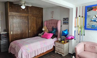 VENDO CASA GEMELA  AMPLIADA EN CUMBRES DEL VALLE, TLALNEPANTLA DE BAZ. EDO. MEX.