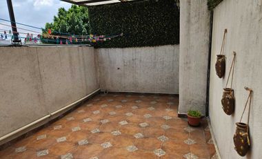 VENDO CASA GEMELA  AMPLIADA EN CUMBRES DEL VALLE, TLALNEPANTLA DE BAZ. EDO. MEX.