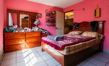 Venta de casa en Cda. San Juan Xochimilco con 3 recámaras