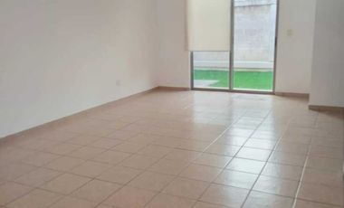 Casa en Renta en Villa California - Paseo de la Reyna 87