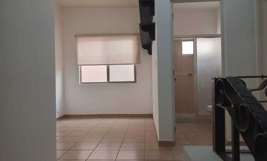 Casa en Renta en Villa California - Paseo de la Reyna 87