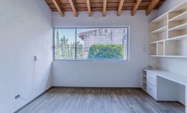 TOTALMENTE REMODELADA, FRACCIONAMIENTO CON VIGILANCIA