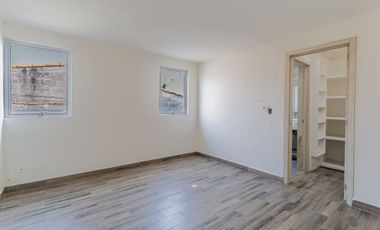 TOTALMENTE REMODELADA, FRACCIONAMIENTO CON VIGILANCIA