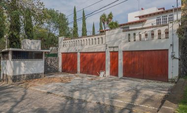 TOTALMENTE REMODELADA, FRACCIONAMIENTO CON VIGILANCIA