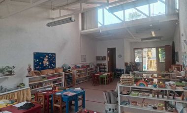 VENDO ACTUAL KINDER EN OCCIPACO PARA OFICINAS.