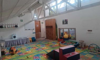 VENDO ACTUAL KINDER EN OCCIPACO PARA OFICINAS.