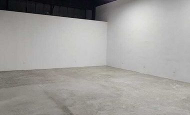 LOCAL PLANTA ALTA VENTA EL CAMPANARIO QUERETARO