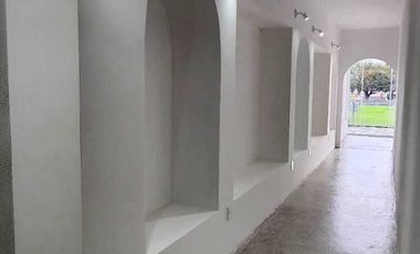 LOCAL PLANTA ALTA VENTA EL CAMPANARIO QUERETARO