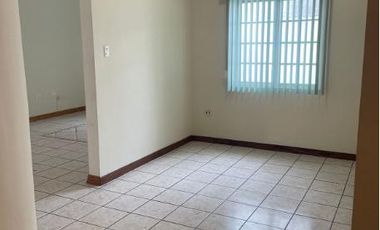 Casa en RENTA, en Fracc Lomas de Majalca